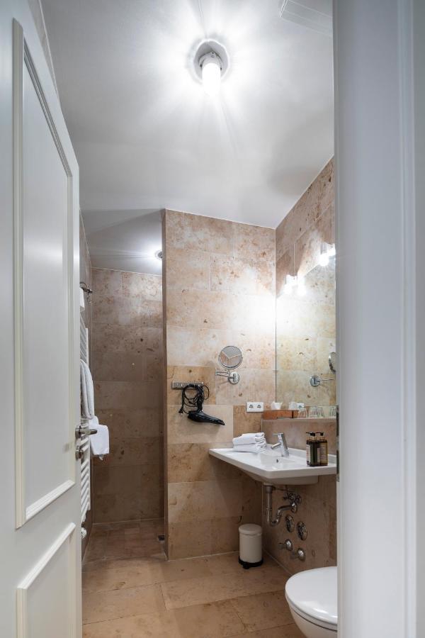 Hotel Orphee Andreasstadel Regensburg Kültér fotó